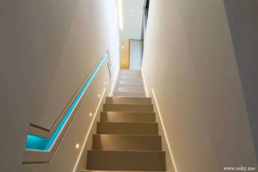 图片[19]-楼梯如何改装踏步灯带或地脚灯？驱动放哪里？-光的魔术师