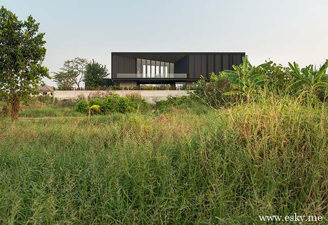 Y/A/O Residence by Octane architect & design