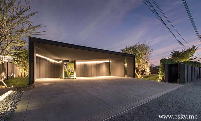 Y/A/O Residence by Octane architect & design