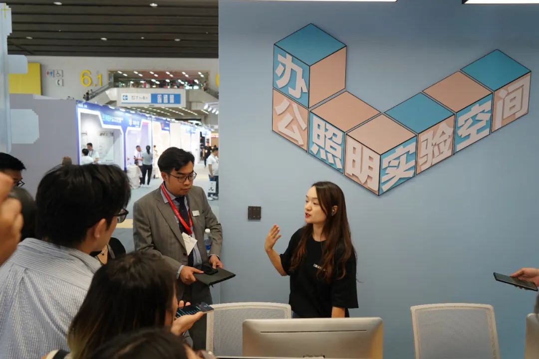 2025年广州光亚展回顾-光的魔术师