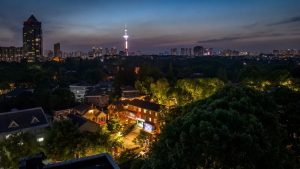 第五届白玉兰照明奖室外照明金奖项目(二)-光的魔术师